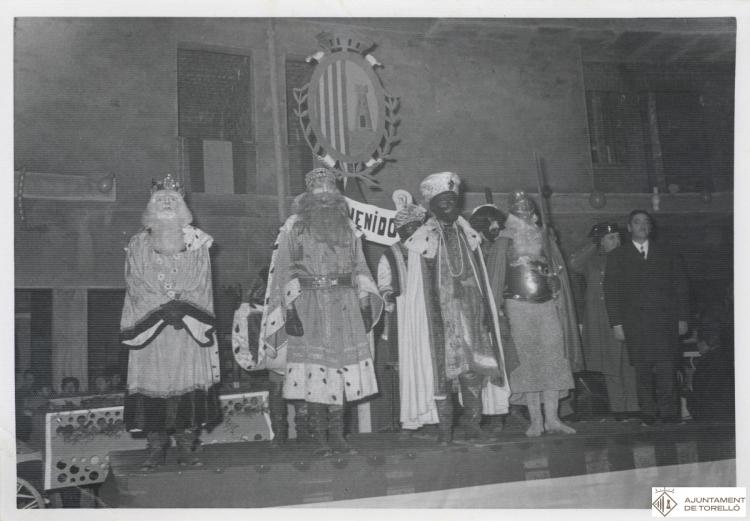 Cavalcada dels reis d'Orient. Recepció de l'alcalde Pere Ullastre