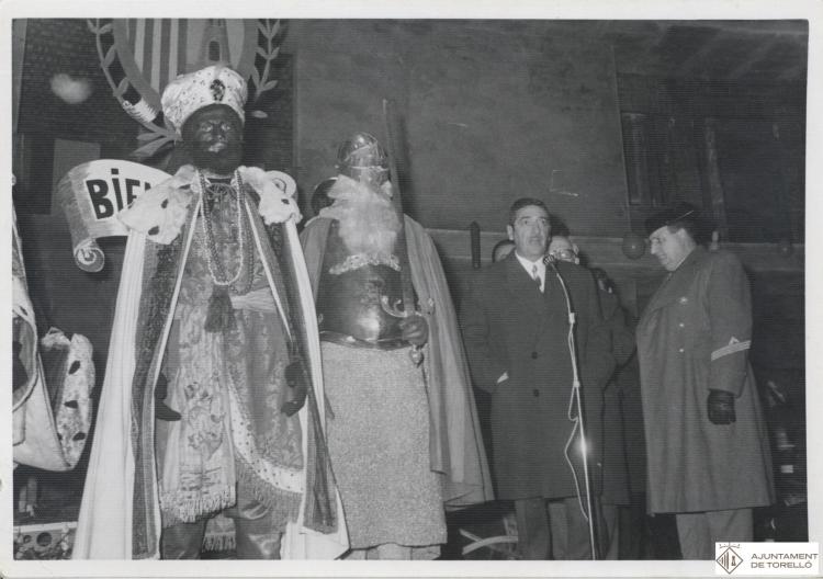 Cavalcada dels reis d'Orient. Recepció de l'alcalde Pere Ullastre
