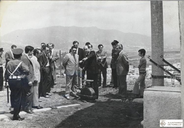 Obres de renovació de la xarxa d'abastament d'aigua. Construcció dels dipòsits d'aigua del Puig 