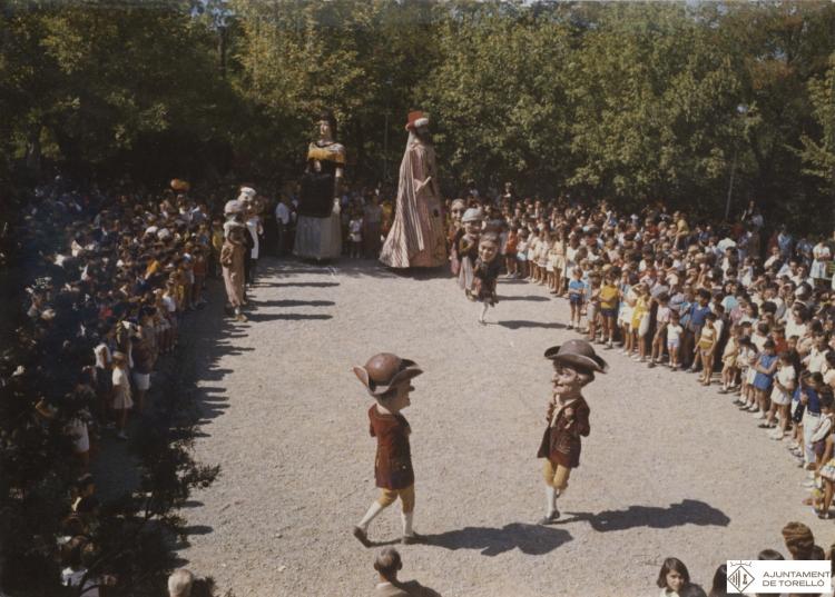 Aplec de Rocaprevera. Ball de gegants i nans