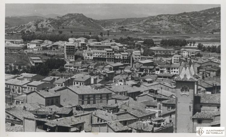 Vistes de Torelló des del Puigdessalit
