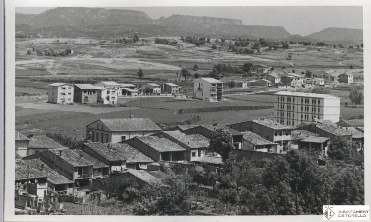 Vistes de Torelló des del Puigdessalit