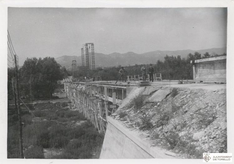 Construcció del pont de Conanglell
