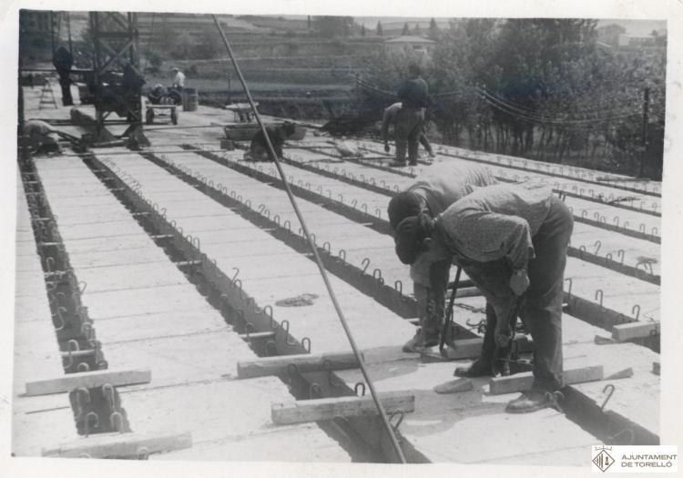 Construcció del pont de Conanglell