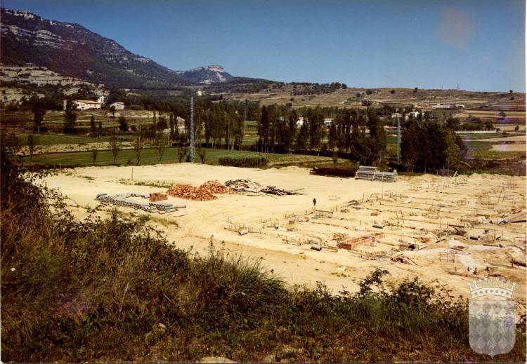 Construcció d'un edifici destinat a escola nacional d'EGB
