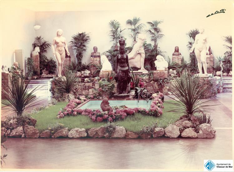 Exposició de plantes, homenatge a l'escultor Enric Monjo a la sala d'actes de Florimar durant la Festa Major, 23 a 26 de juny de 1958