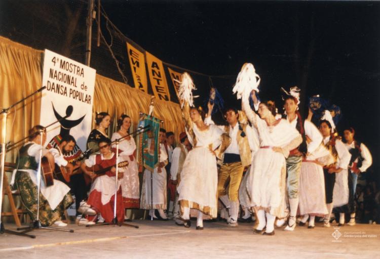 Quarta mostra de dansa popular