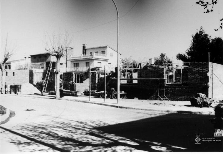 Carrers i obres sense identificar