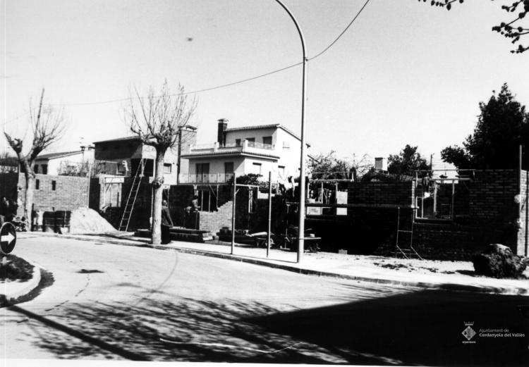 Carrers i obres sense identificar