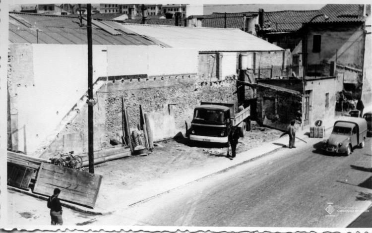 Carrers i obres sense identificar