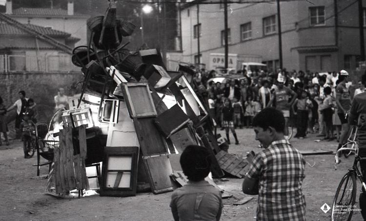 Focs de Sant joan. La Flama del Canigó