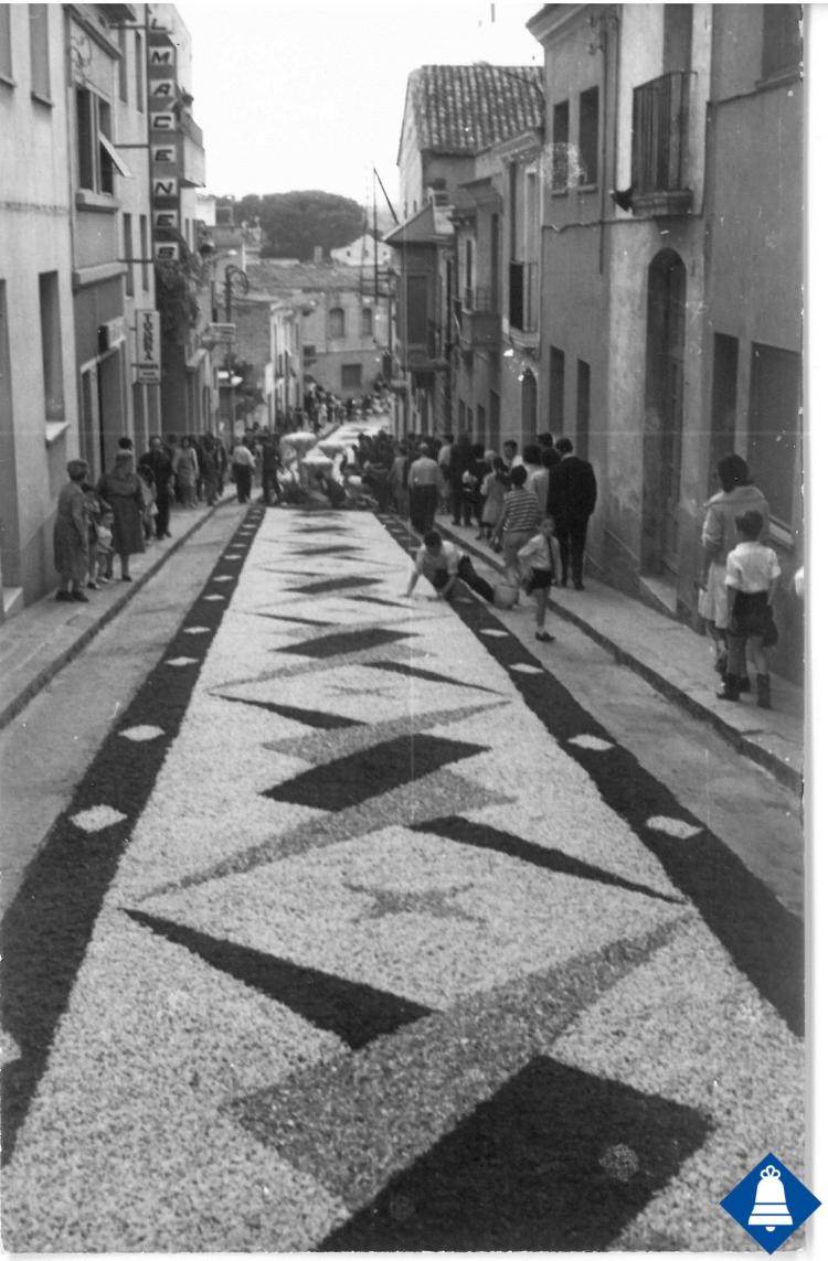 Catifes de flors. Altar bolets. Preparatius