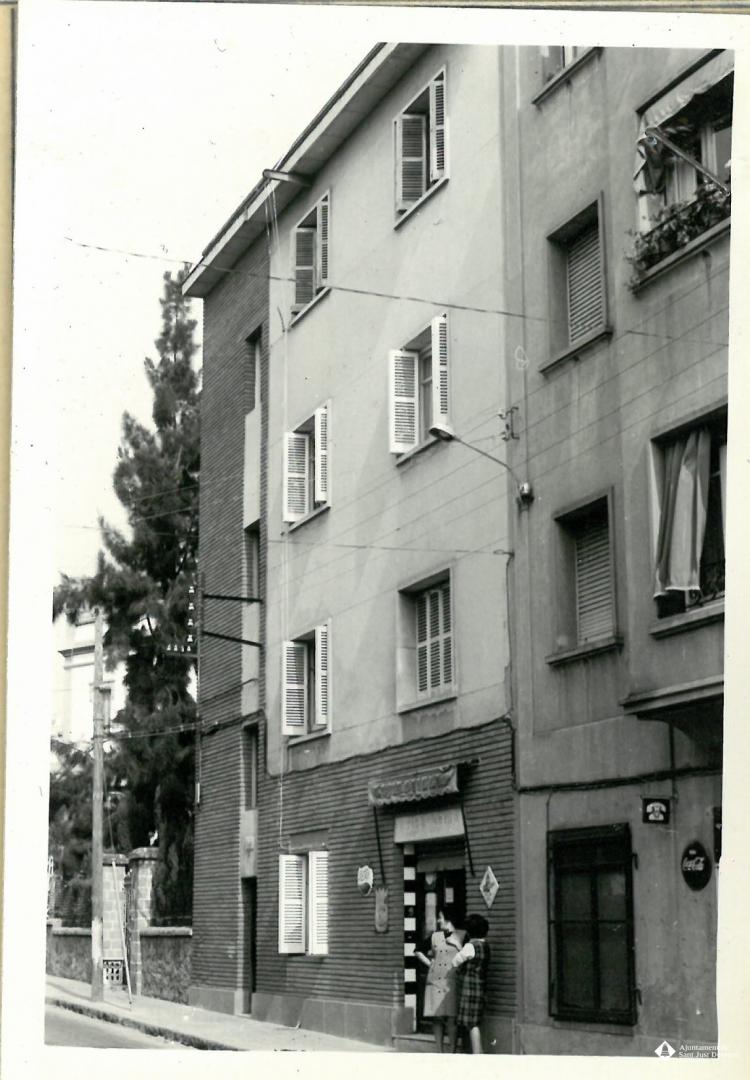 Reportatge fotogràfic del Cadastre d'Urbana del 1973