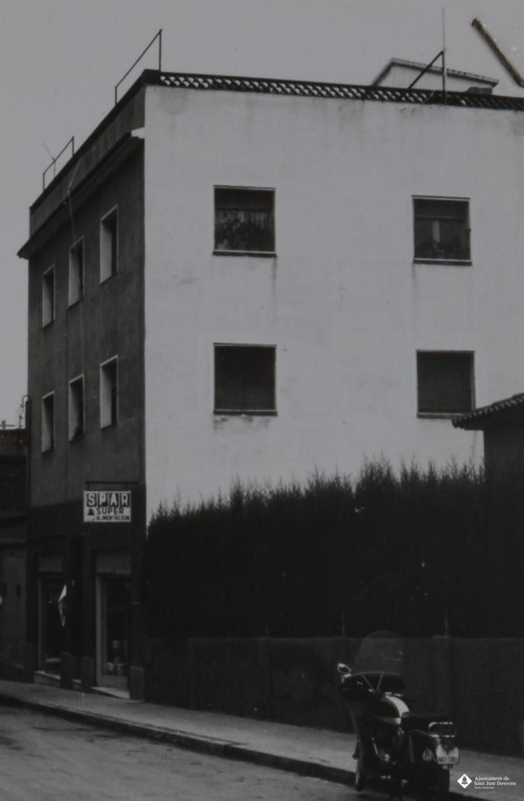 Reportatge fotogràfic del Cadastre d'Urbana del 1973
