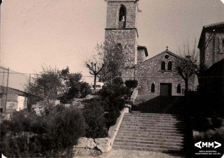 Escales de pujada a l'església Sant Sadurní