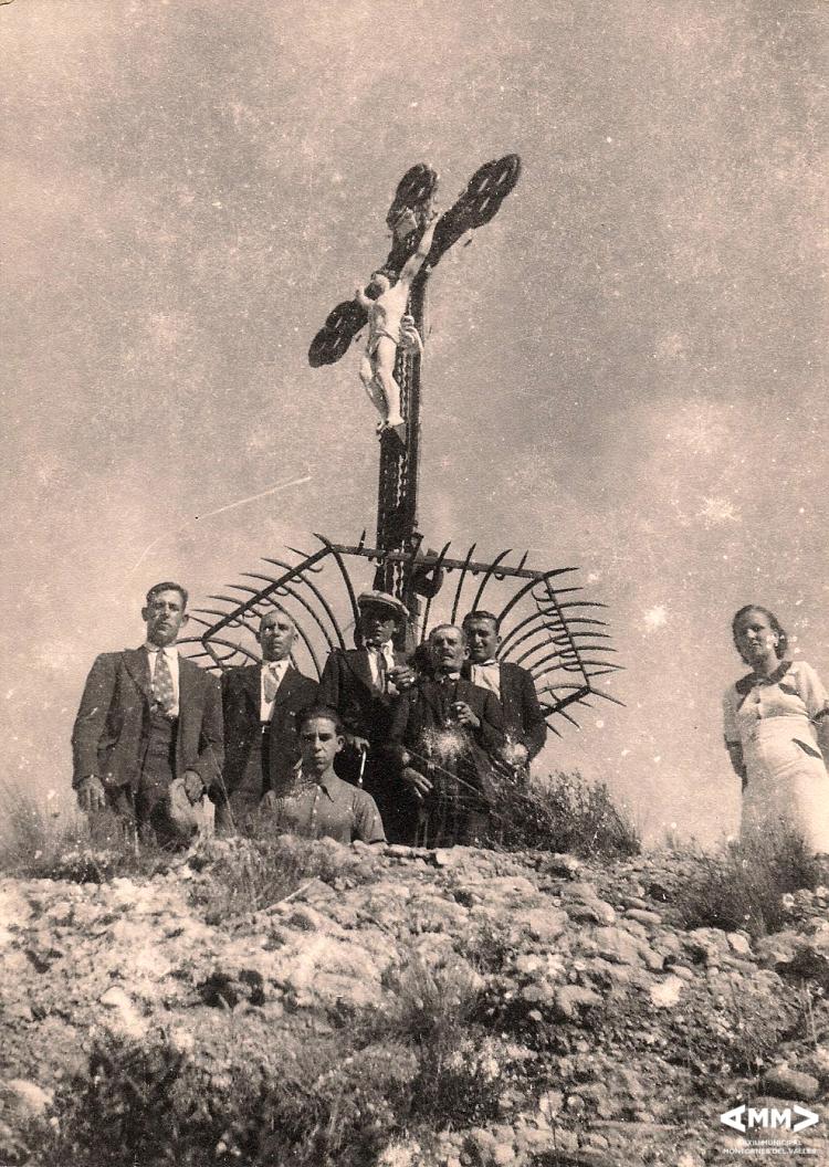 Excursió de veïns i veïnes de Montornès a Montserrat
