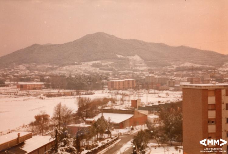 Vista parcial de Montornès del Vallès nevat