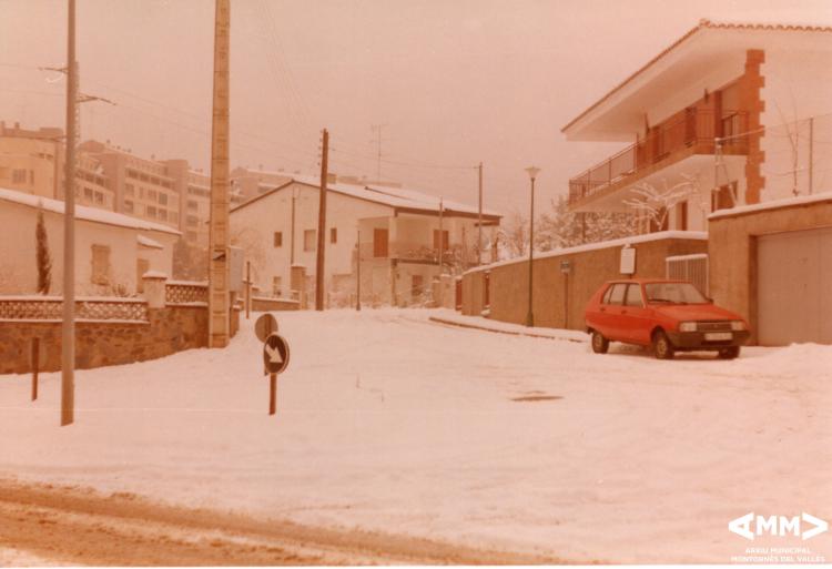 Carrers nevats
