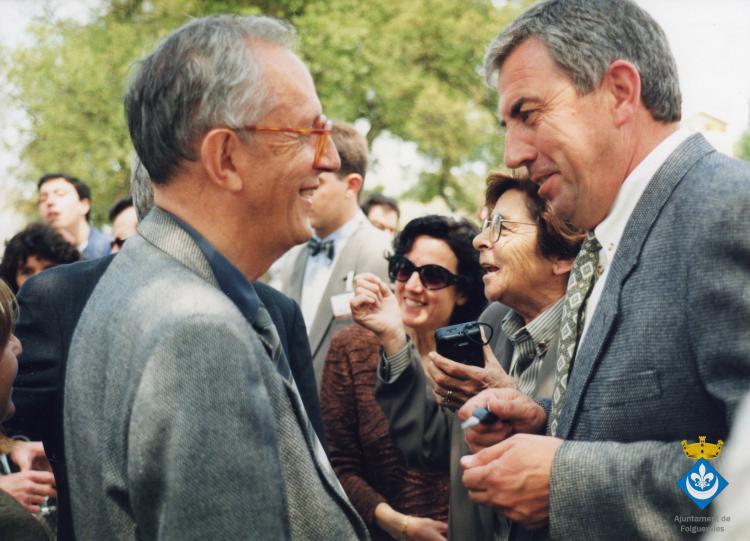 Acte d'agermanament amb la ciutat de Barcelona. Inauguració de l'Àlbula commemorativa del 150è aniversari de Jacint Verdaguer, de l'escultor Palazuelo. Pregó a càrrec de mossèn Ballarín