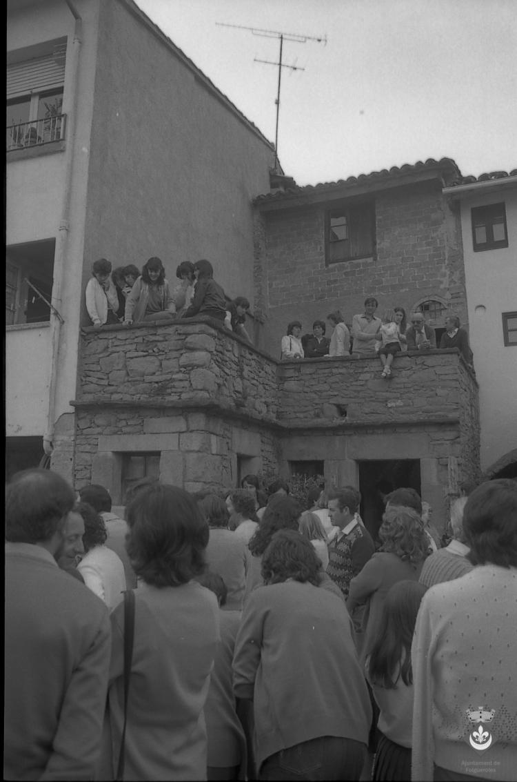 Mostra d'oficis al pati de la Casa Museu Verdaguer durant la Festa Verdaguer organitzat per Joventut Verdaguer