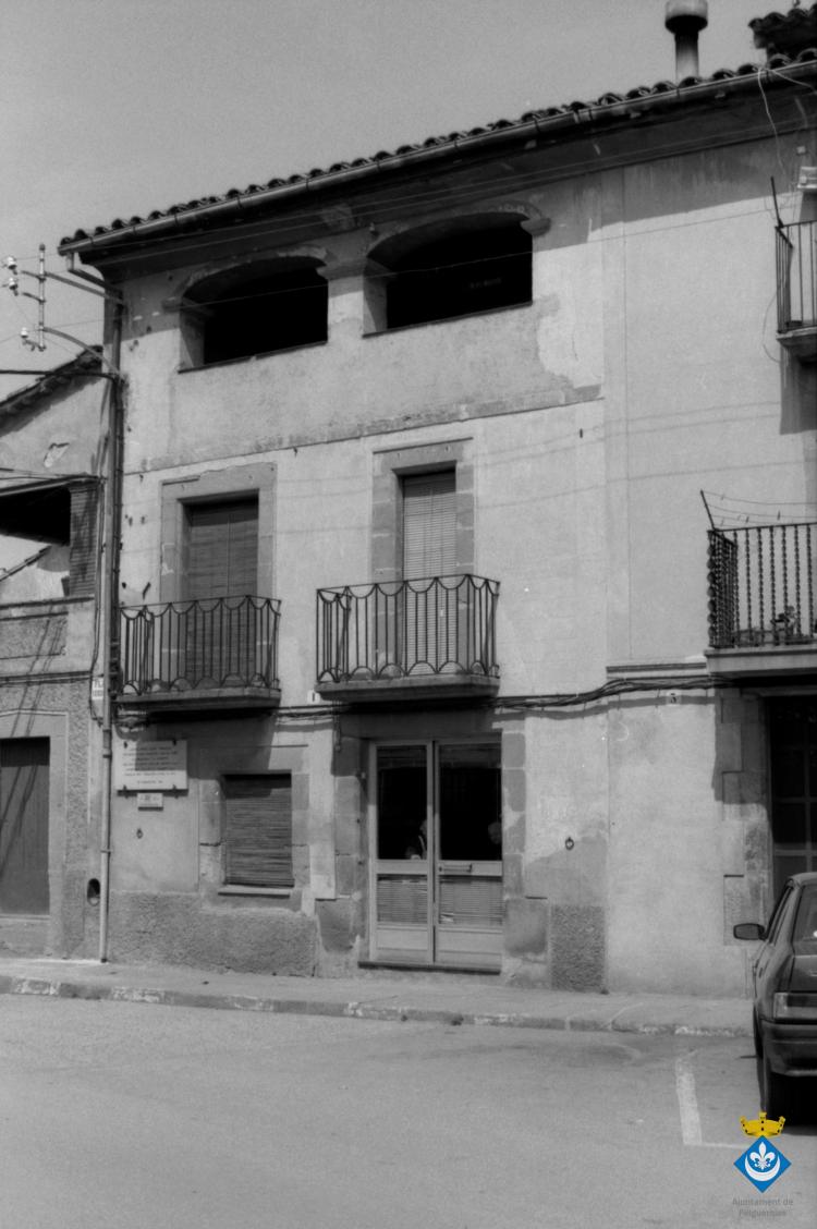 Carnisseria Can Ramonet. Antiga casa familiar del poeta Jacint Verdaguer