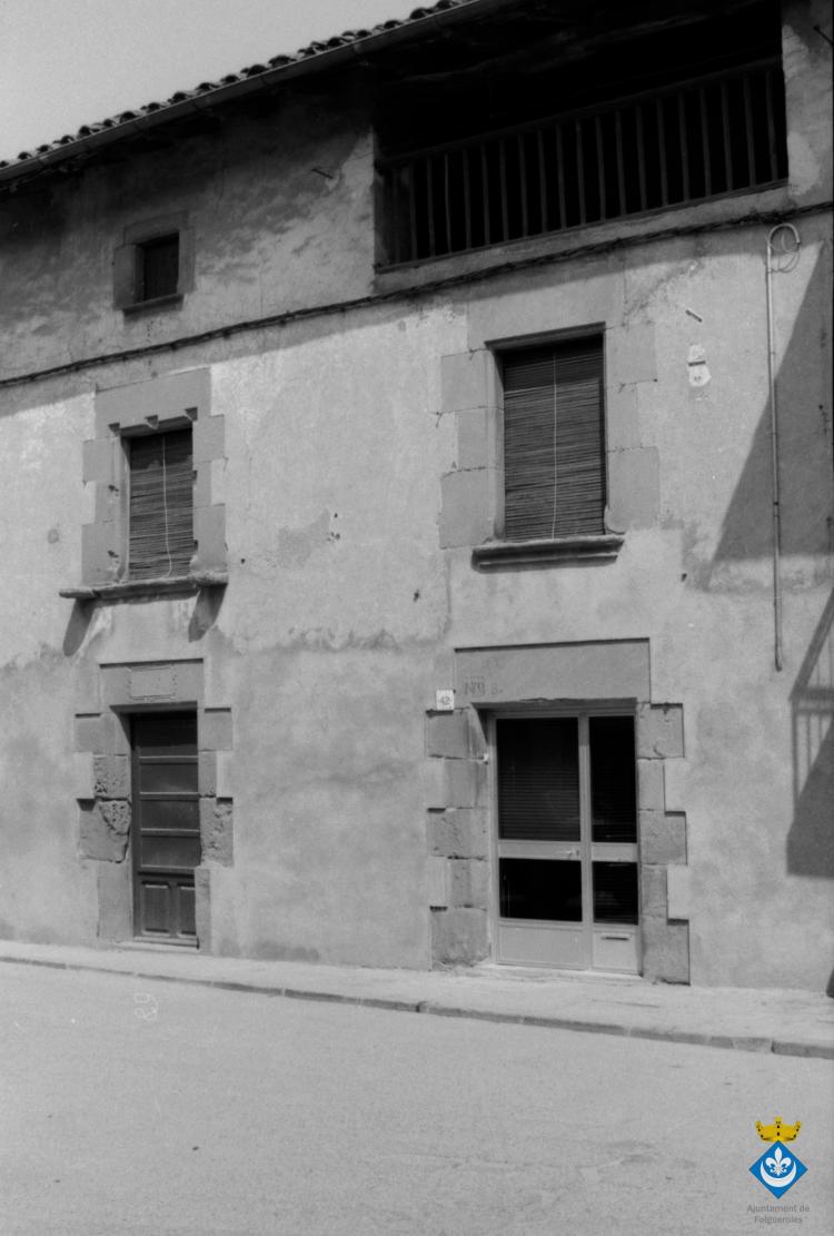 Antiga botiga plaça de Cal Rei