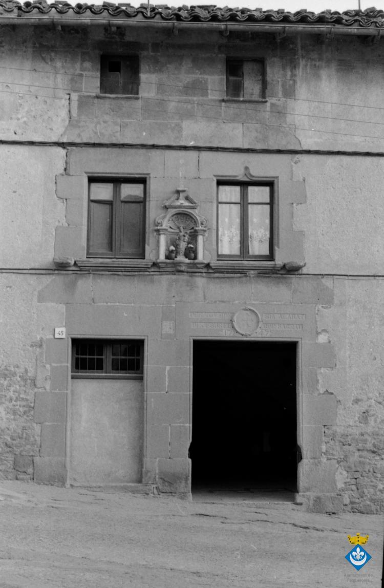 Casa de la plaça de Cal Rei, can Silet