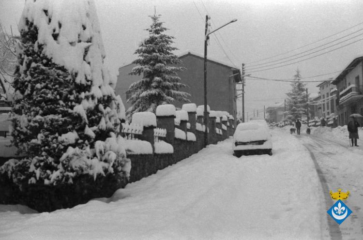 Nevada a Folgueroles. Avinguda Atlàntida
