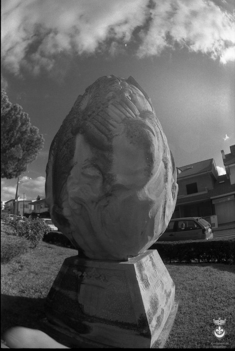 Monument a l'Atlàntida