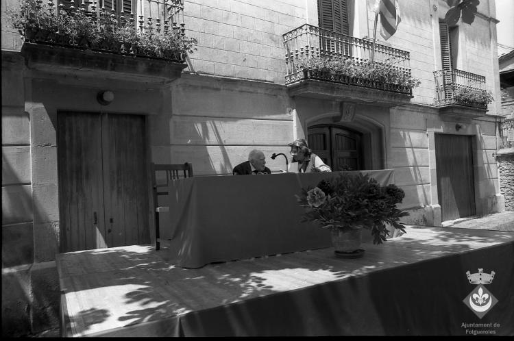 Parlaments institucionals de Festa Verdaguer a càrrec del pare Maür Boix, monjo de Montserrat, presentant el llibre Montserrat. Llegenda de Montserrat. Llegendari, cançons, odes