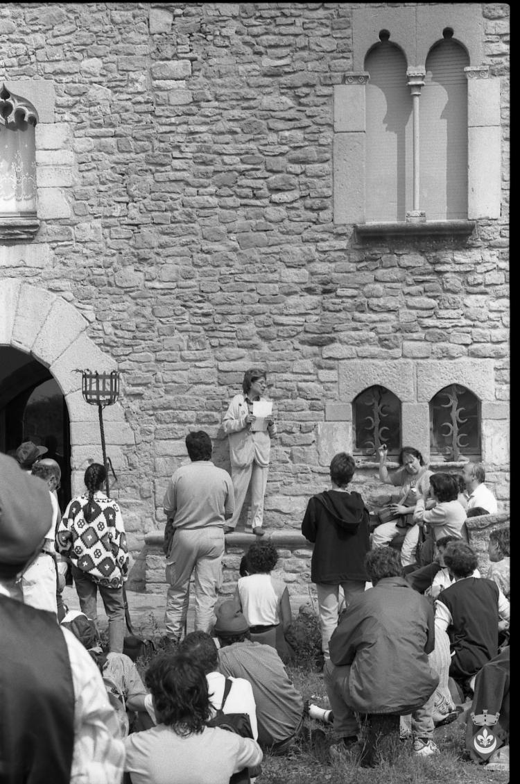 Festa Verdaguer. Caminada fins al castell  de Sant Llorenç del Munt