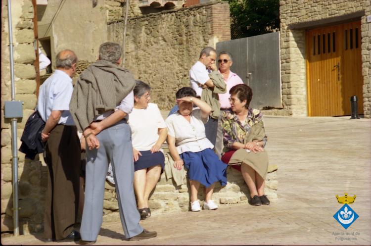 Sardanes a la plaça de la Ricardera