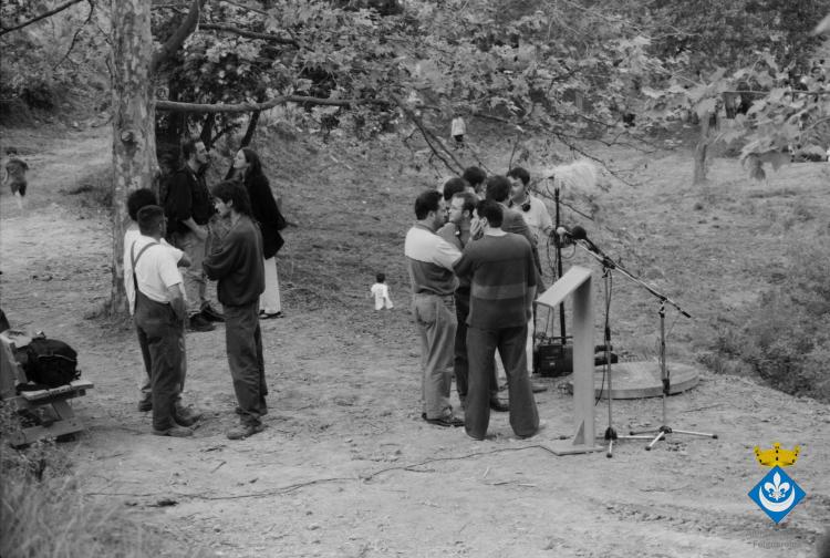 Inauguració de la signatura de la Font Trobada dins la Festa Verdaguer, obra de Perejaume