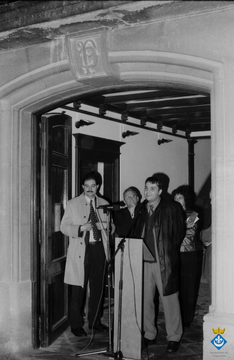 Parlaments dins la Festa Verdaguer. Gil Orriols, alcalde de Folgueroles, Carme Torrents, directora de la casa museu Verdaguer