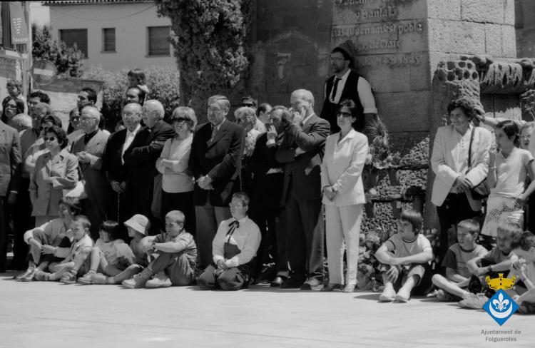 Ballets dins la Festa Verdaguer. Gil Orriols, alcalde de Folgueroles, Just Palma, regidor de Vic, Maria Homs, presidenta d'Amics de Verdaguer