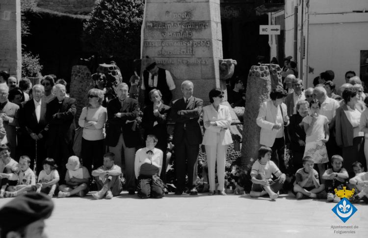 Ballets dins la Festa Verdaguer. Gil Orriols, alcalde de Folgueroles, Just Palma, regidor de Vic, Maria Homs, presidenta d'Amics de Verdaguer