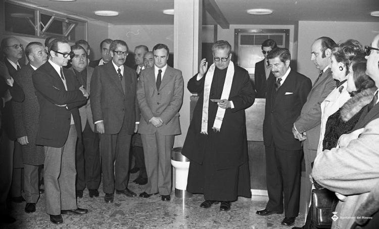 Inauguració de l'oficina de la Caixa Laietana