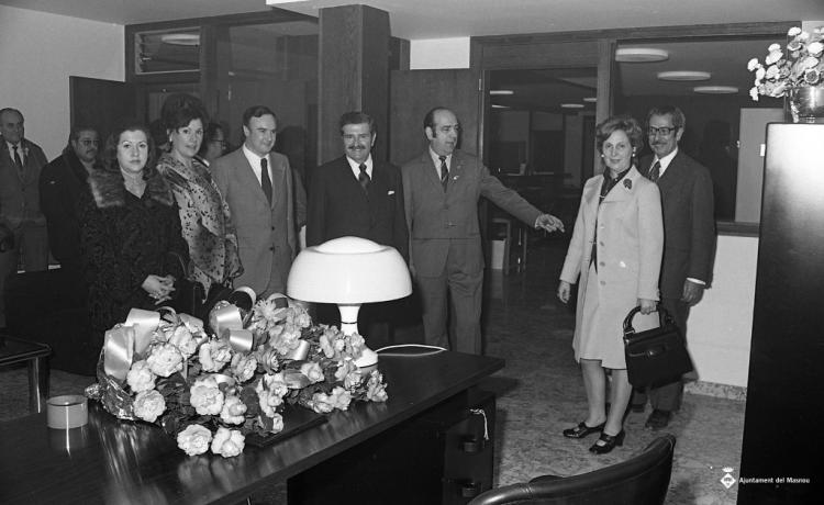 Inauguració de l'oficina de la Caixa Laietana