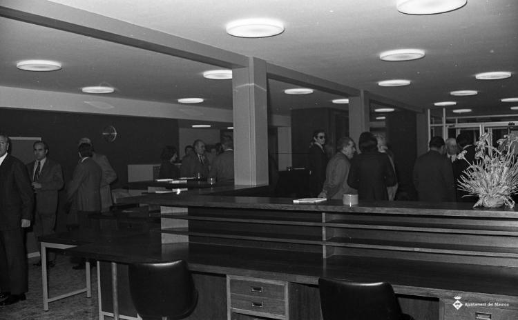 Inauguració de l'oficina de la Caixa Laietana