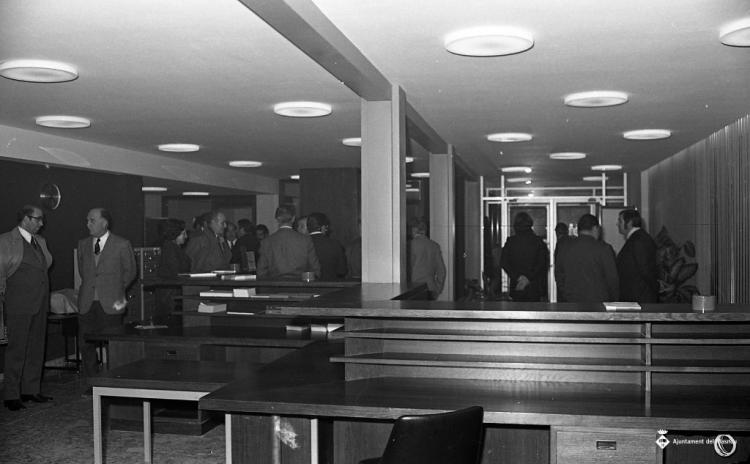 Inauguració de l'oficina de la Caixa Laietana