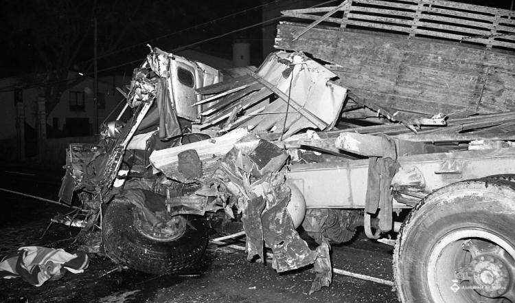 Accident de dos camions a la N-II
