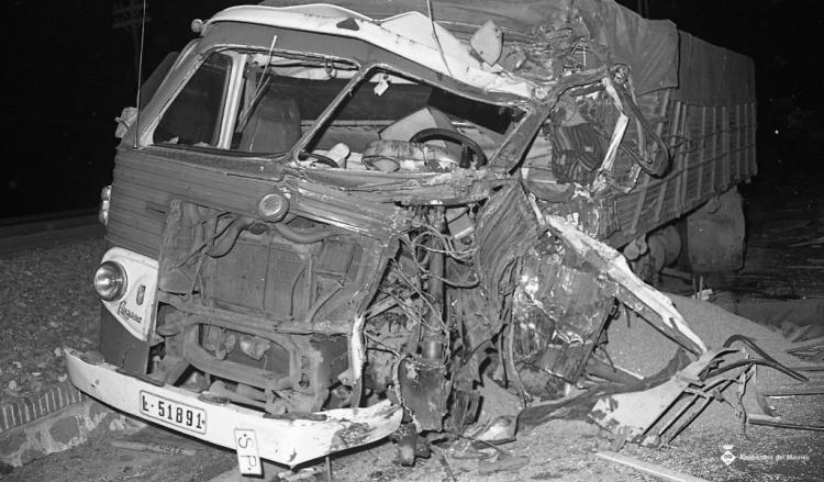 Accident de dos camions a la N-II