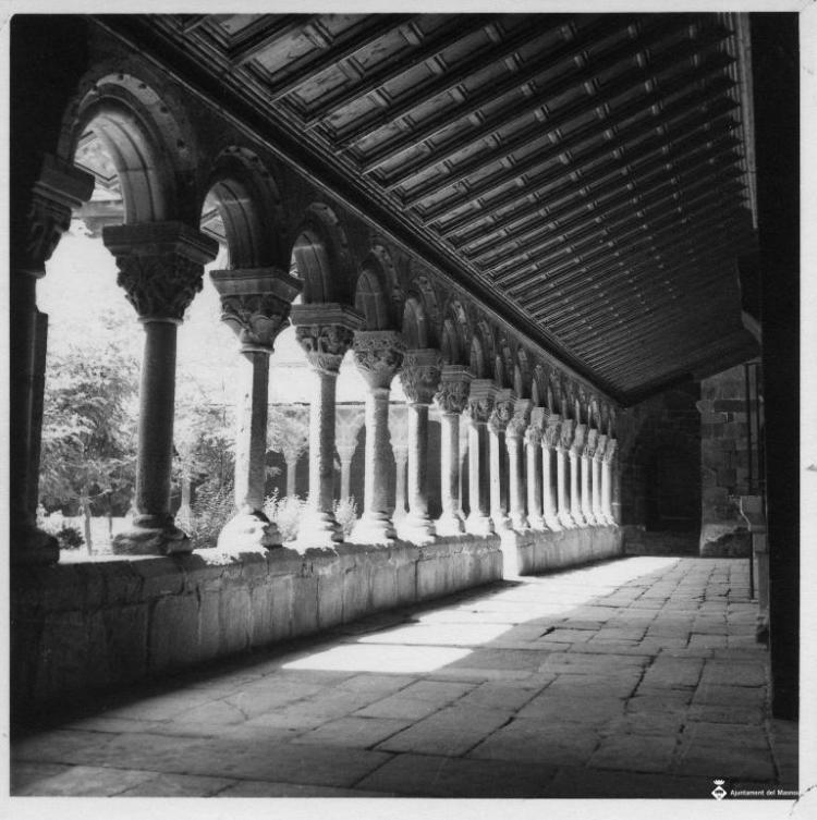 Arcs del claustre de la catedral de la Seu d'Urgell