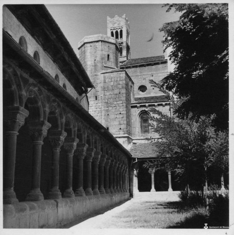 Arcs del claustre de la catedral de la Seu d'Urgell