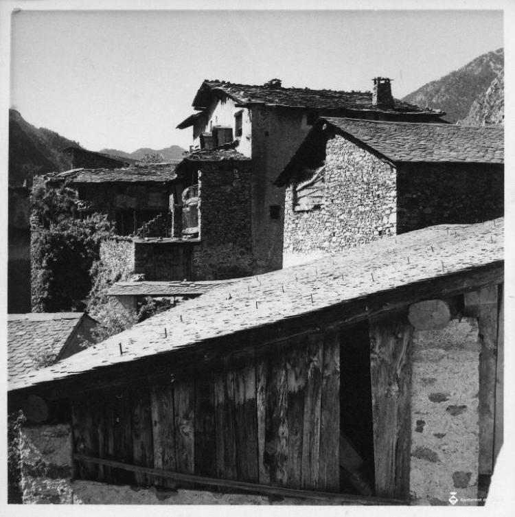 Vista d'algunes cases d'Andorra la Vella