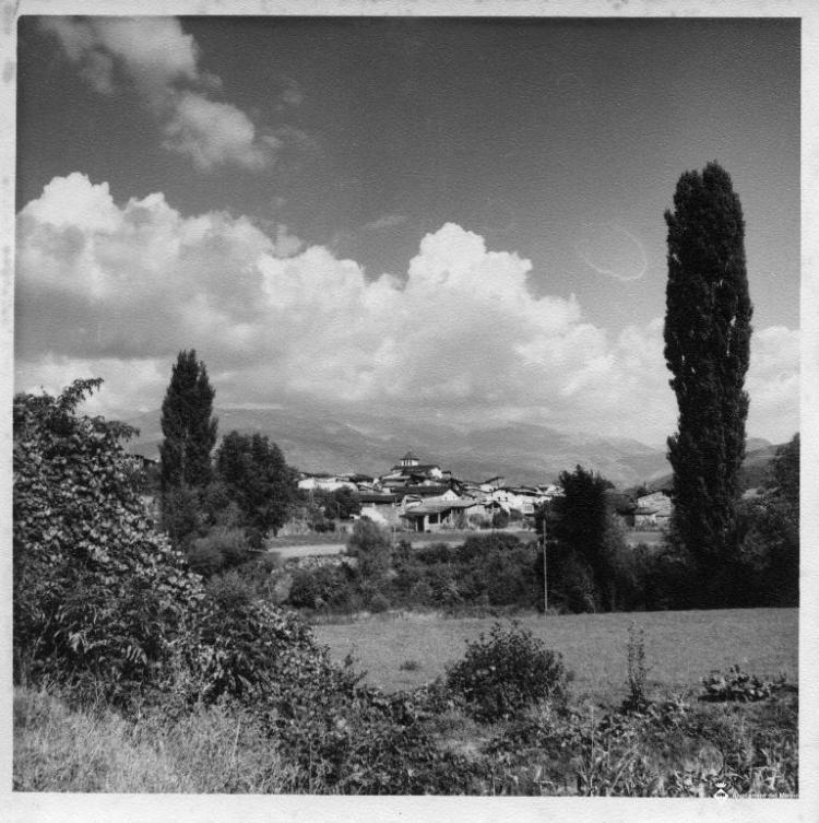 Vista del Pla de Sant Tirs (Alt Urgell)