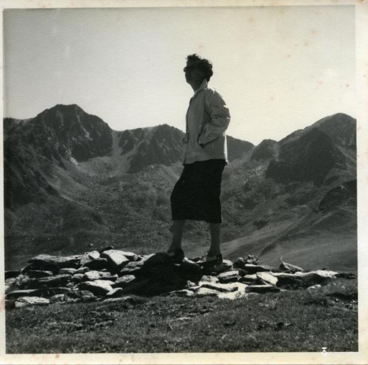 Retrat de Teresa Torres al port d'Envalira (Andorra)