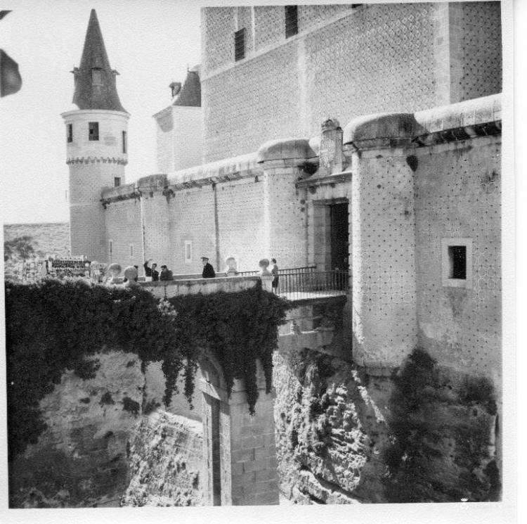 Pont i porta d'entrada de l'alcàsser de Segòvia
