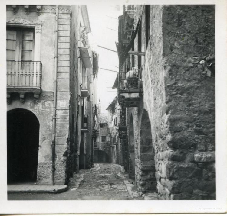Carrer del Pont de Suert (Alta Ribagorça)