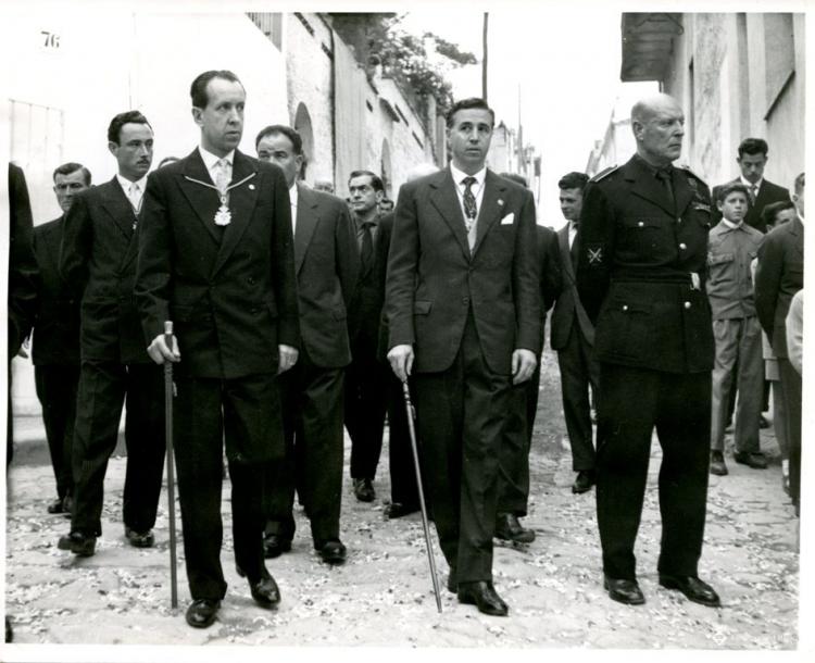 Autoritats locals participant a la processó de Corpus